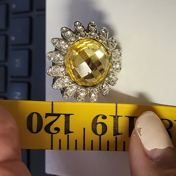 Simply Vera Vera Wang Adjustable Flower Statement Ring - Picture 11 of 11